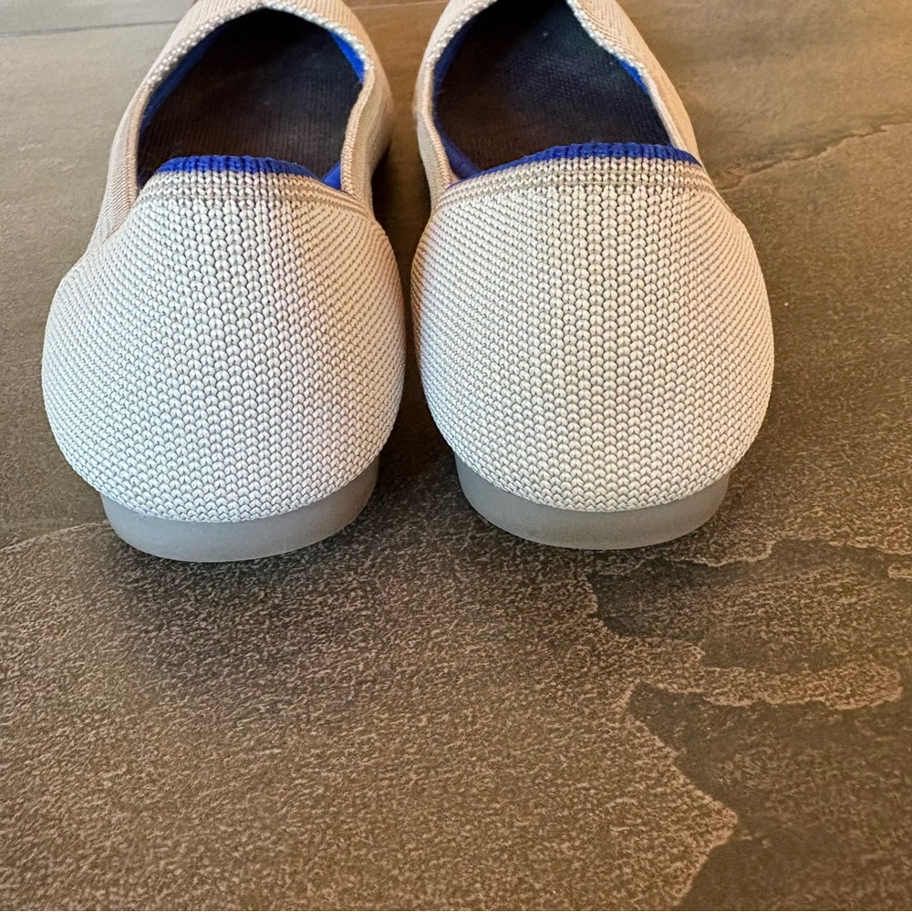 Rothy's Pointed Toe Flats in Light Beige with Blue Trim NWOT - Picture 5 of 8